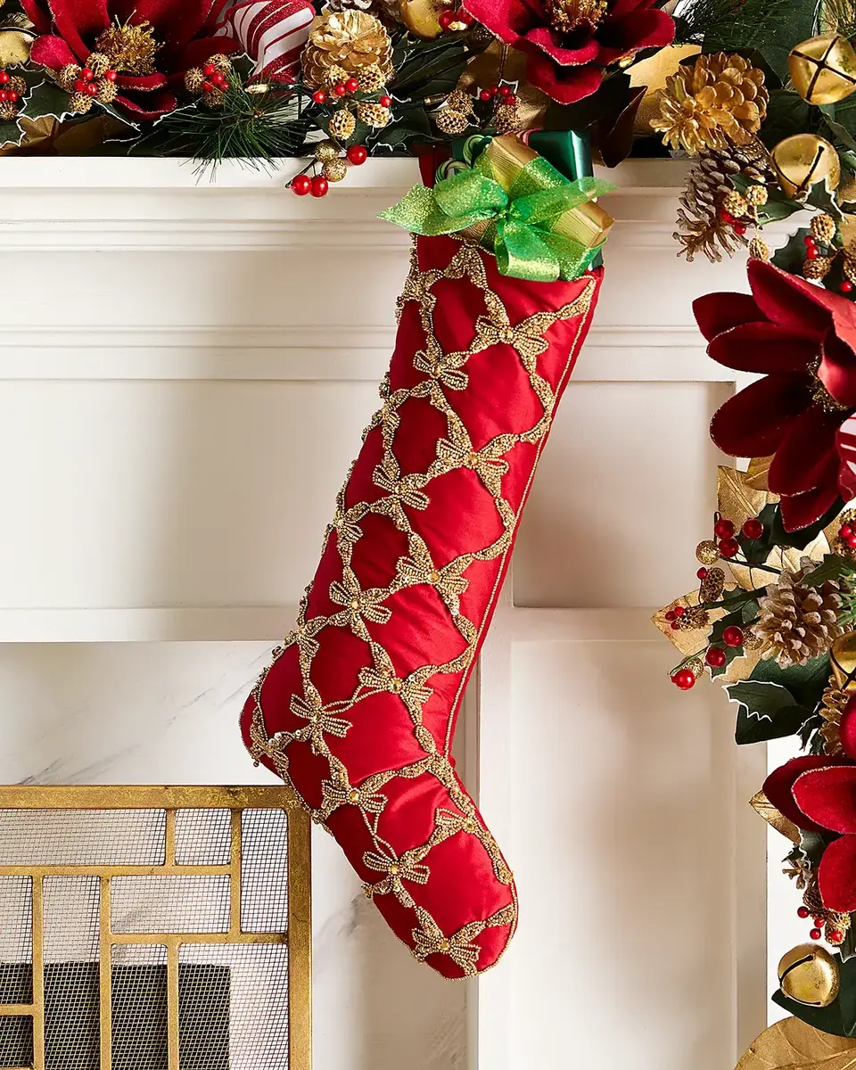 Kim Seybert Santa's Toy Chest Bow Trellis Stocking