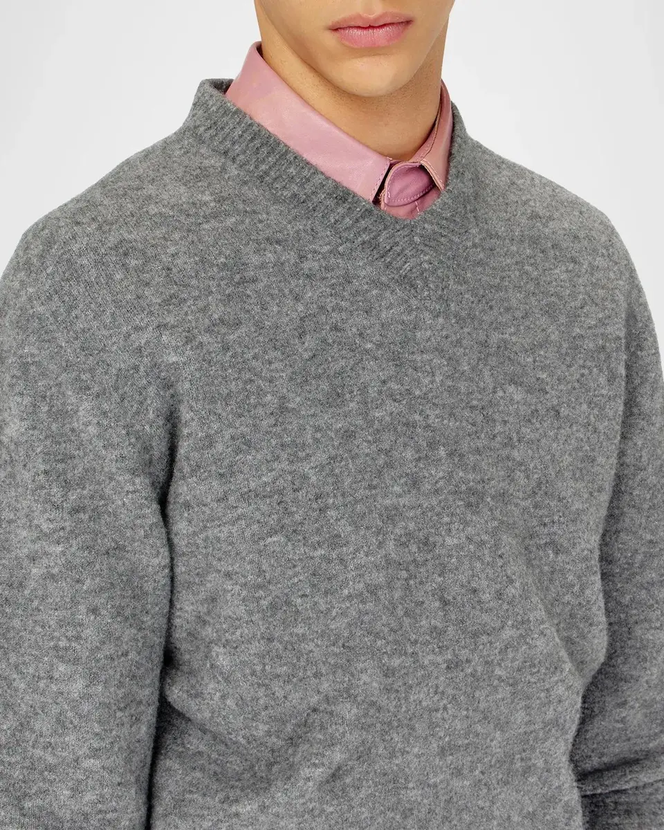 Diesel Men's Wool-Blend V-Neck Sweater | Thumbnail 5 Diesel Men's Wool-Blend V-Neck Sweater | Thumbnail 5