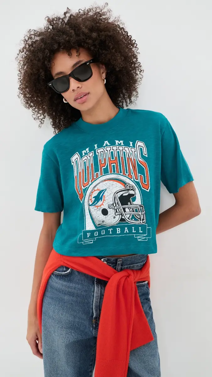 Junk Food Dolphins Helmut Mock Crop Tee | Thumbnail 2
