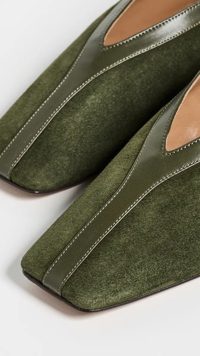 MANSUR GAVRIEL Contorno Square V Flats | Thumbnail 6 MANSUR GAVRIEL Contorno Square V Flats | Thumbnail 6