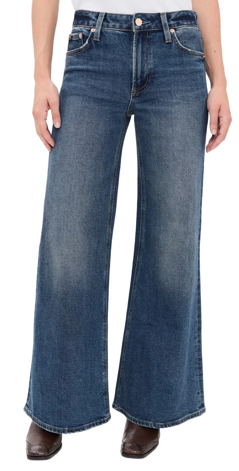 Vivian Petite Wide Leg Jeans