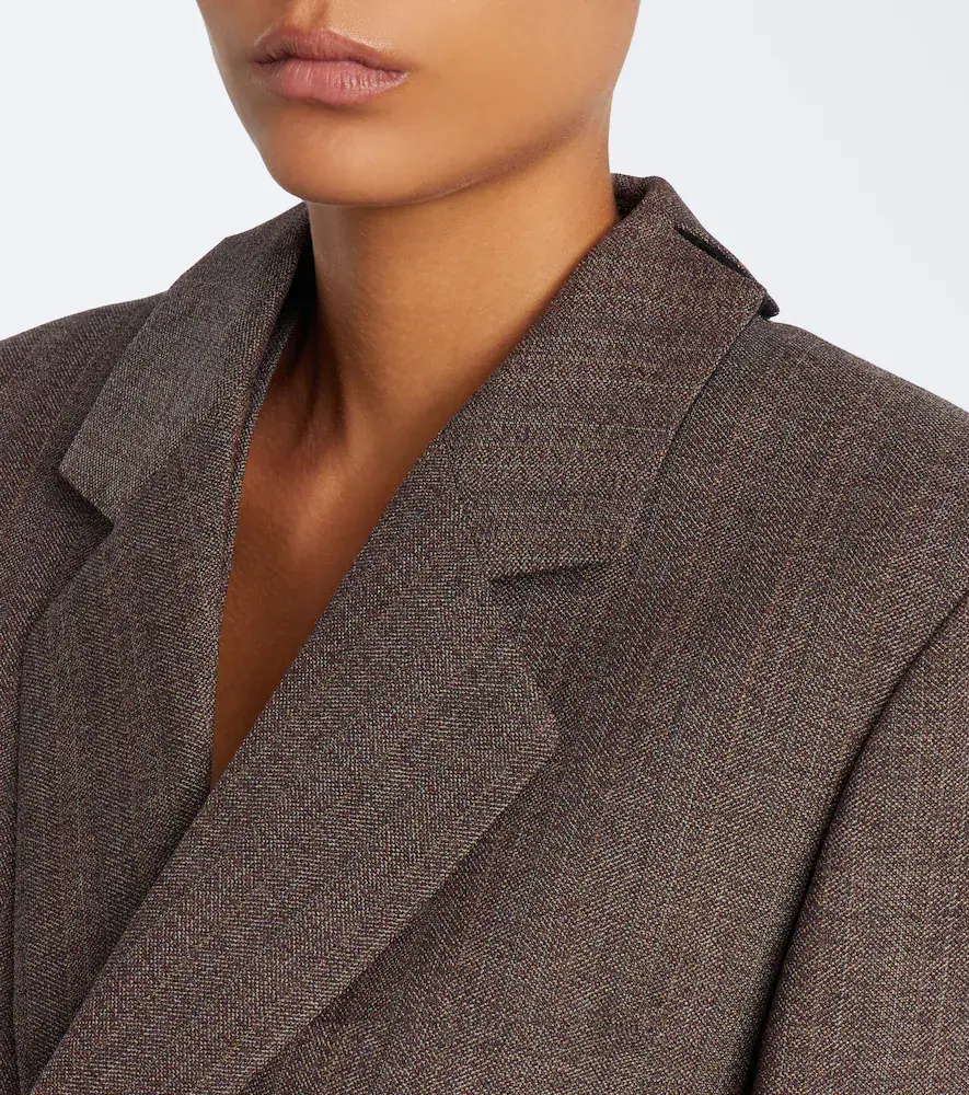 Victoria Beckham Striped single-breasted blazer | Thumbnail 3 Victoria Beckham Striped single-breasted blazer | Thumbnail 3