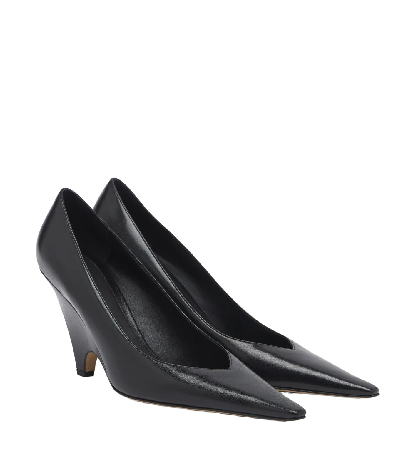 Adut leather pumps Adut leather pumps