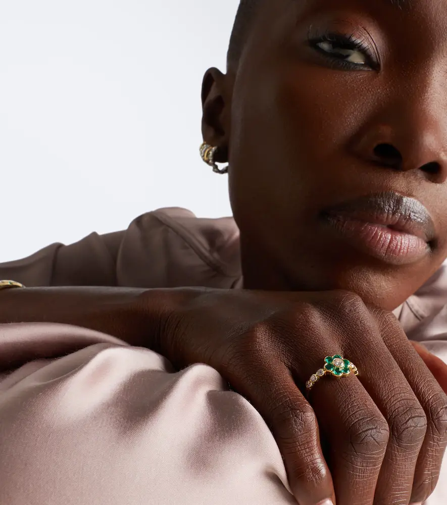 Anita Ko Flora 18kt gold ring with emeralds and diamonds | Thumbnail 3