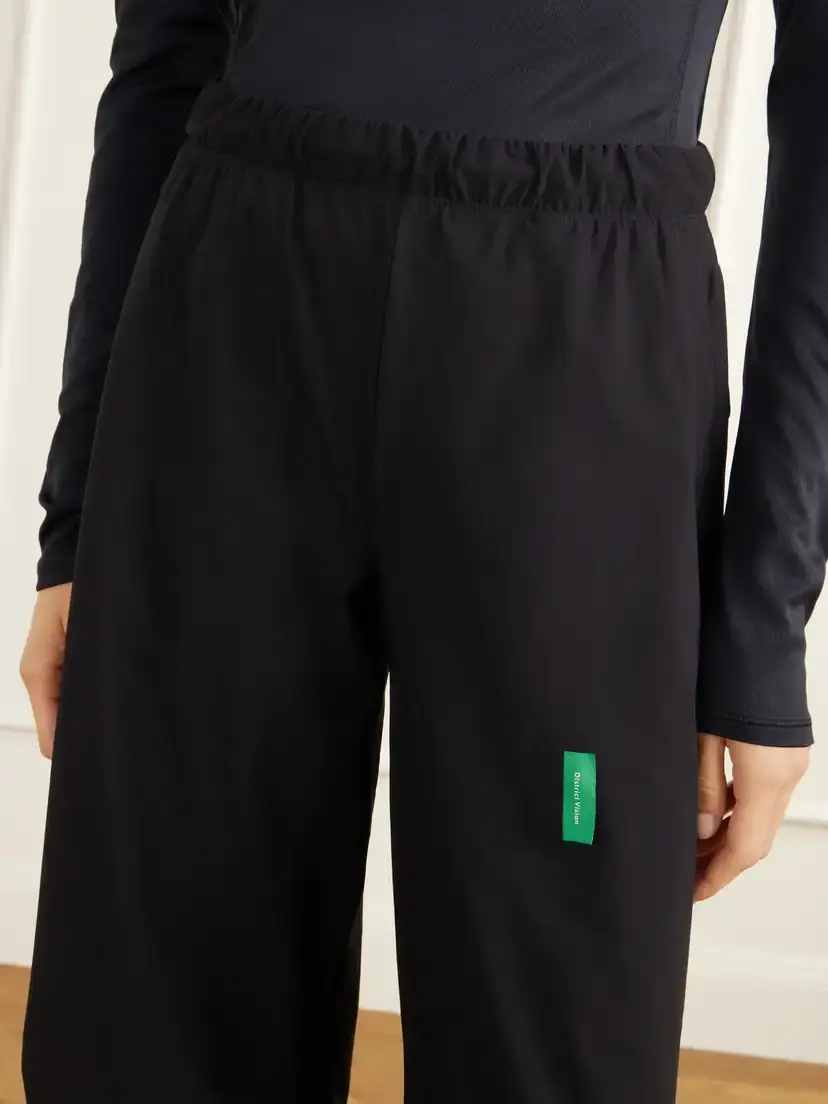 District Vision Logo-appliquéd Stretch-shell Tapered Sweatpants | Thumbnail 4 District Vision Logo-appliquéd Stretch-shell Tapered Sweatpants | Thumbnail 4