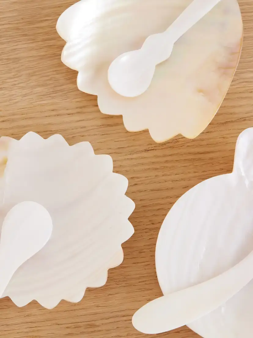 Gohar World The Mother Of All Pearls Set Of Three Spoons And Dishes | Thumbnail 3 Gohar World The Mother Of All Pearls Set Of Three Spoons And Dishes | Thumbnail 3