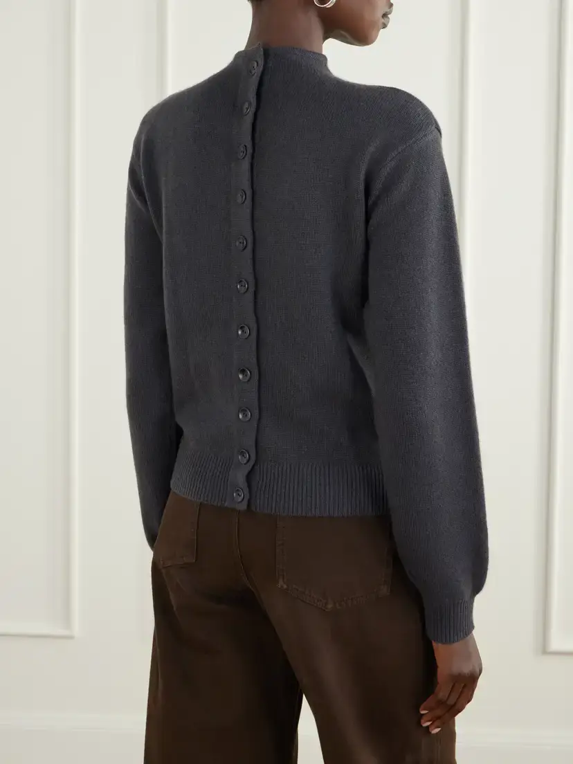 Lemaire Reversible Cashmere Sweater | Thumbnail 4 Lemaire Reversible Cashmere Sweater | Thumbnail 4