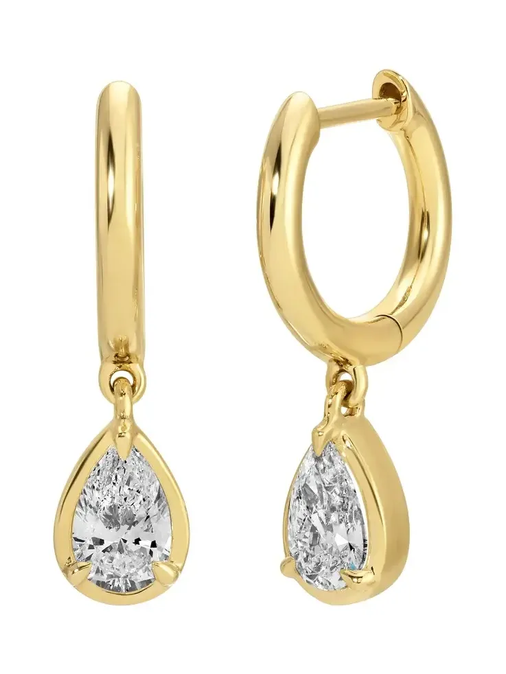 CLASSIC PEAR DIAMOND BELLA HUGGIES CLASSIC PEAR DIAMOND BELLA HUGGIES
