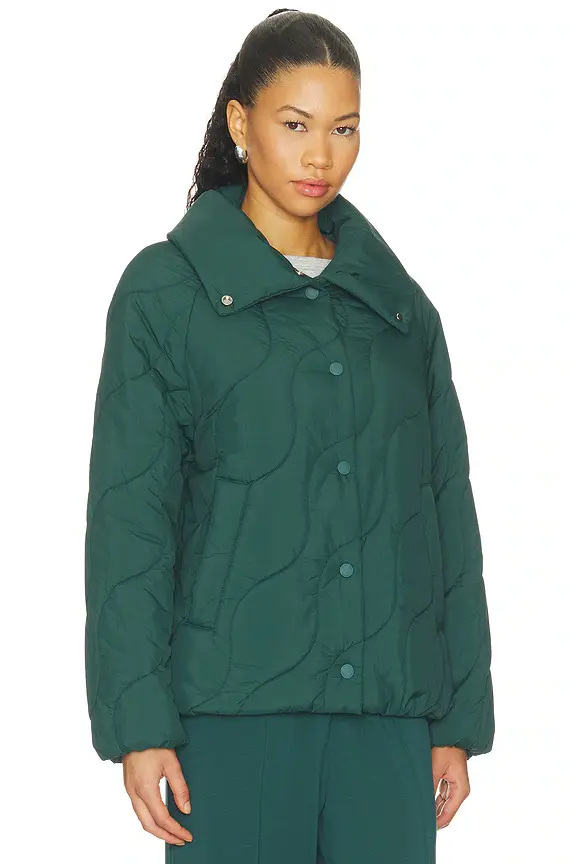 Varley Fabia Quilted Jacket | Thumbnail 3 Varley Fabia Quilted Jacket | Thumbnail 3