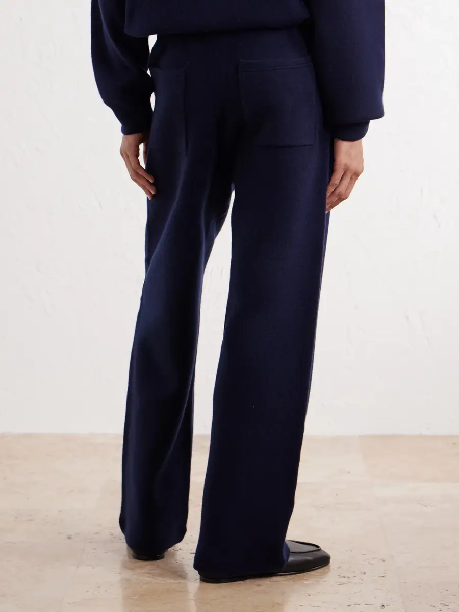 Aimé Leon Dore Straight-Leg Cashmere-Blend Sweatpants - Men | Thumbnail 4 Aimé Leon Dore Straight-Leg Cashmere-Blend Sweatpants - Men | Thumbnail 4