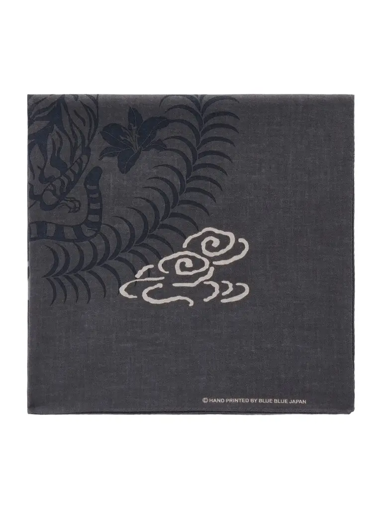 Blue Blue Japan Hana Ni Tora Printed Cotton Bandana - Men