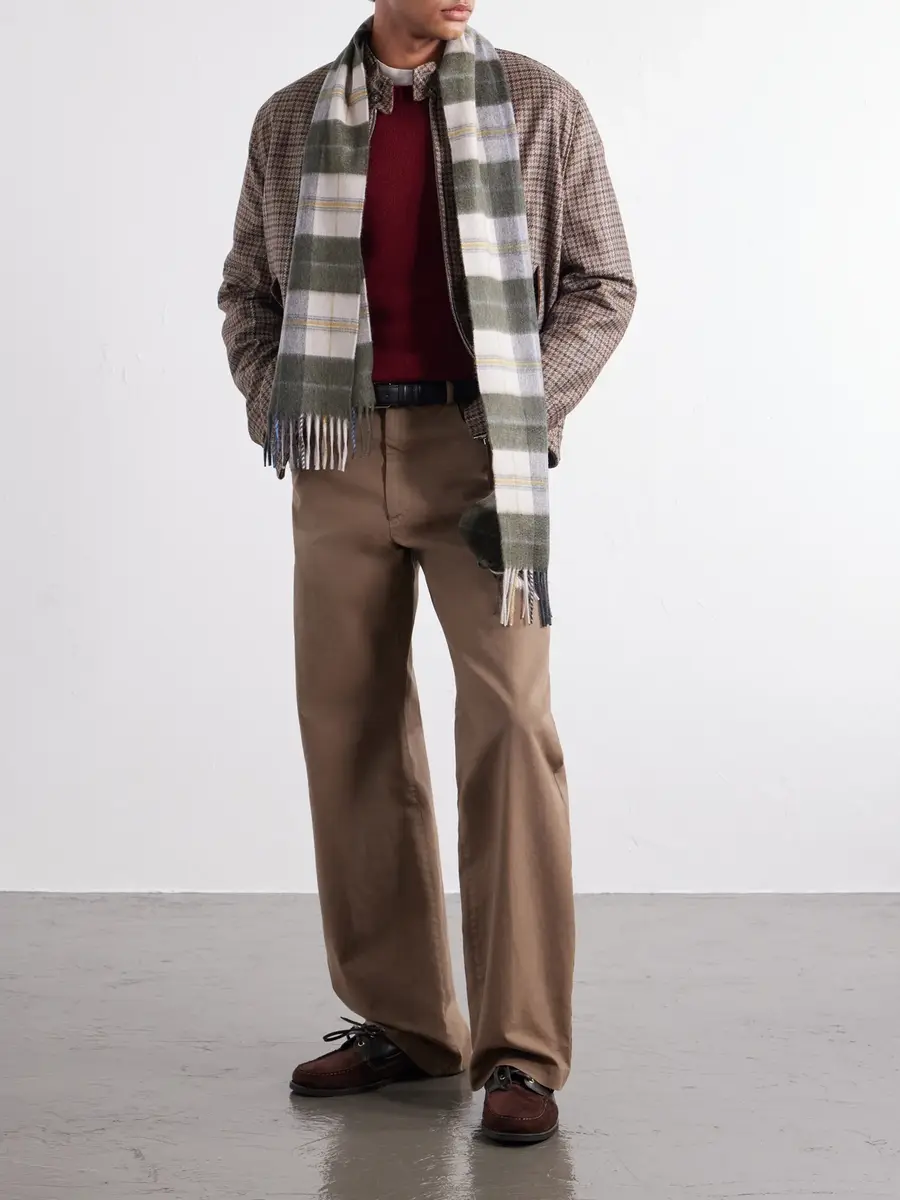 Begg & Co Arran Bennet Fringed Checked Cashmere Scarf - Men | Thumbnail 3