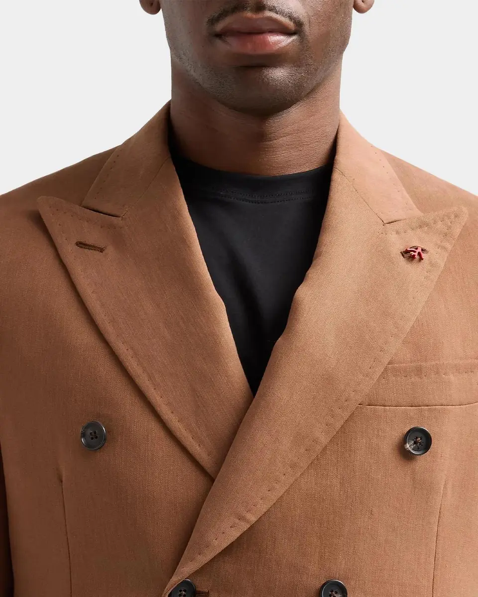 Isaia Men's Linen Double-Breasted Peak-Lapel Sport Coat | Thumbnail 5 Isaia Men's Linen Double-Breasted Peak-Lapel Sport Coat | Thumbnail 5