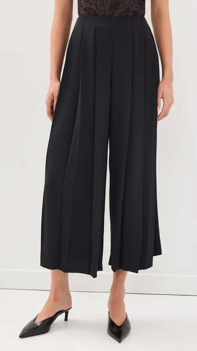 L'Agence Novalynn Crop Pleated Pants | Thumbnail 2 L'Agence Novalynn Crop Pleated Pants | Thumbnail 2