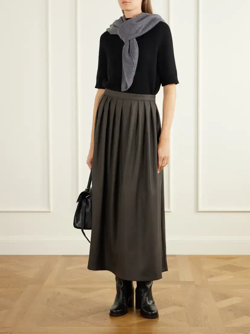 Giuliva Heritage Pleated Prince Of Wales Checked Herringbone Wool Midi Skirt | Thumbnail 2 Giuliva Heritage Pleated Prince Of Wales Checked Herringbone Wool Midi Skirt | Thumbnail 2