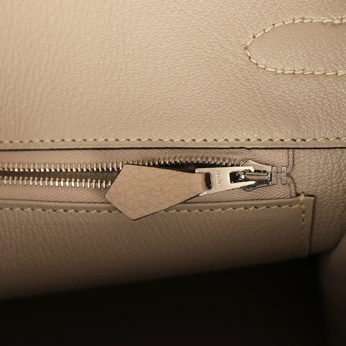 HERMÈS Hermes Birkin 35 Gris Tourterelle Togo Palladium Hardware | Thumbnail 9 HERMÈS Hermes Birkin 35 Gris Tourterelle Togo Palladium Hardware | Thumbnail 9