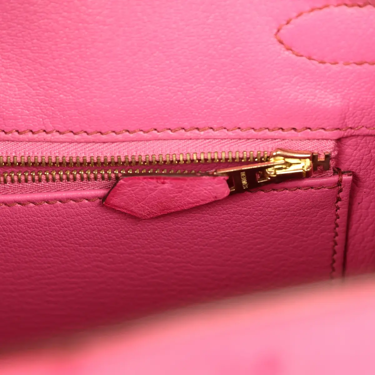 HERMÈS Pre-owned Hermes Birkin 30 Fuchsia Ostrich Gold Hardware | Thumbnail 8 HERMÈS Pre-owned Hermes Birkin 30 Fuchsia Ostrich Gold Hardware | Thumbnail 8