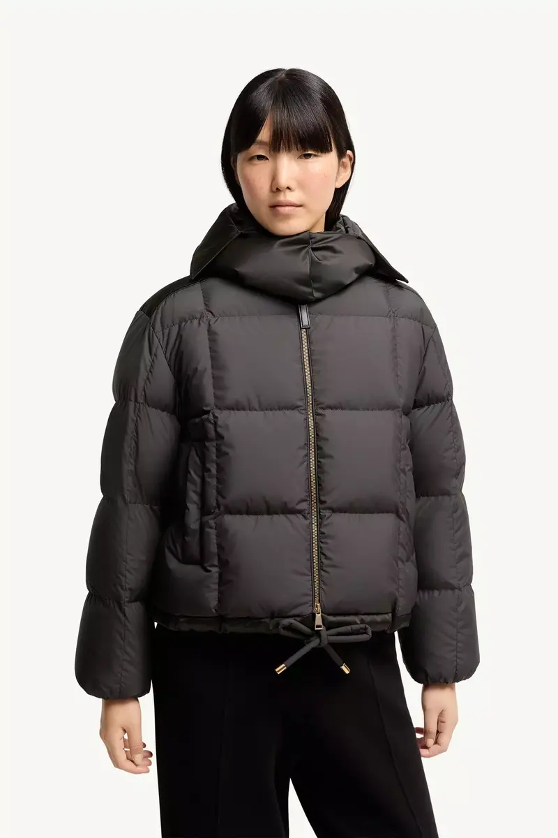 Moncler Legerete Square-quilted Hooded Short Down Jacket | Thumbnail 5 Moncler Legerete Square-quilted Hooded Short Down Jacket | Thumbnail 5