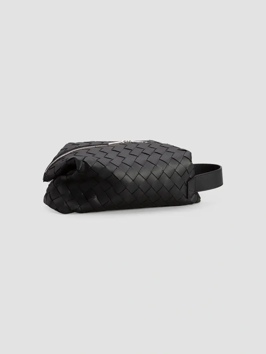 Bottega Veneta Women's Intrecciato Leather Pouch | Thumbnail 2