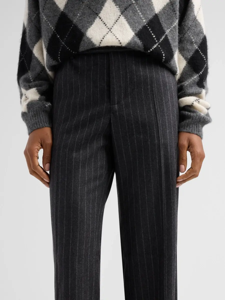 Nili Lotan Women's Bethany Pinstripe Wool Pants | Thumbnail 5 Nili Lotan Women's Bethany Pinstripe Wool Pants | Thumbnail 5