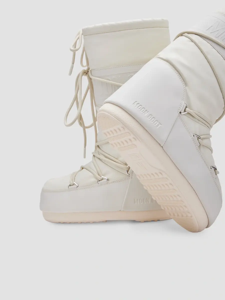 Moon Boot Women's Icon Lace-Up Snow Boots | Thumbnail 3 Moon Boot Women's Icon Lace-Up Snow Boots | Thumbnail 3