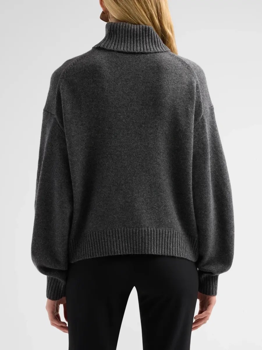 Theory Women's Cashmere Turtleneck Sweater | Thumbnail 3 Theory Women's Cashmere Turtleneck Sweater | Thumbnail 3