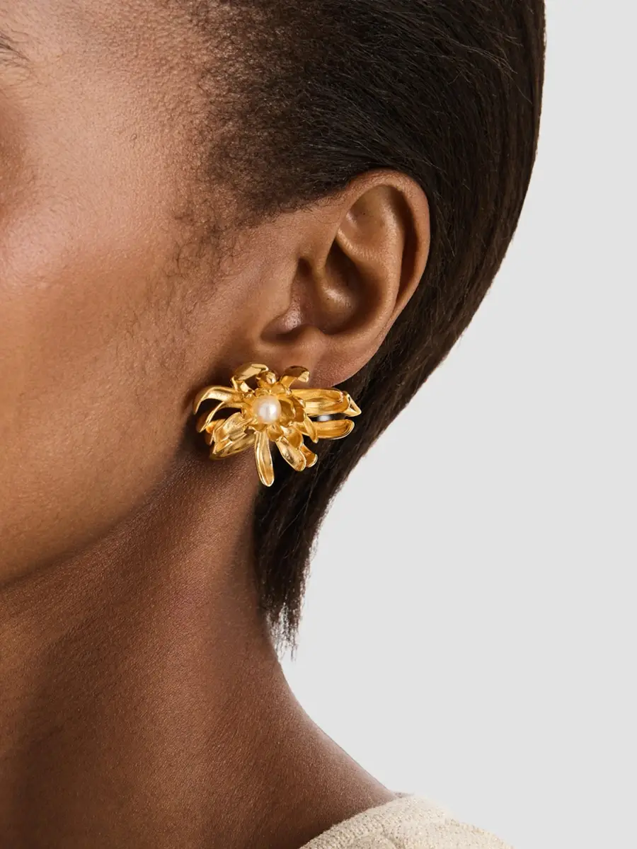 Oscar de la Renta Women's Goldtone & Imitation Pearl Chrysanthemum Stud Earrings | Thumbnail 2