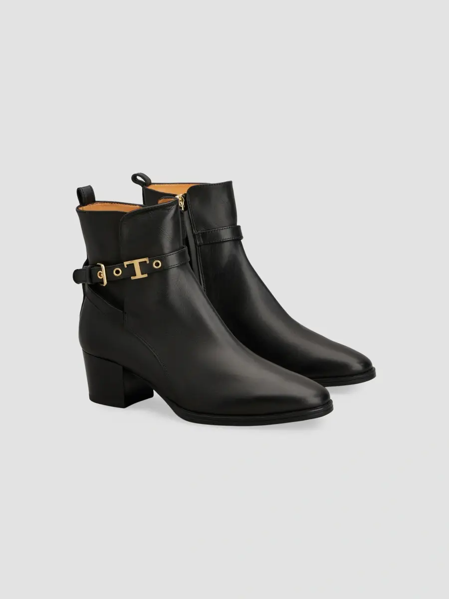 Tod's Women's 60MM Leather Ankle Boots | Thumbnail 2