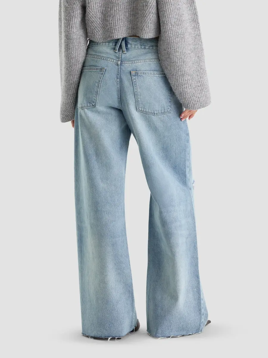GOOD AMERICAN Women's Vintage Low Slung Baggy Jeans | Thumbnail 3 GOOD AMERICAN Women's Vintage Low Slung Baggy Jeans | Thumbnail 3