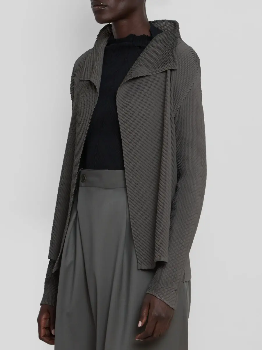 Issey Miyake Women's Misty Pleats Cardigan | Thumbnail 4 Issey Miyake Women's Misty Pleats Cardigan | Thumbnail 4