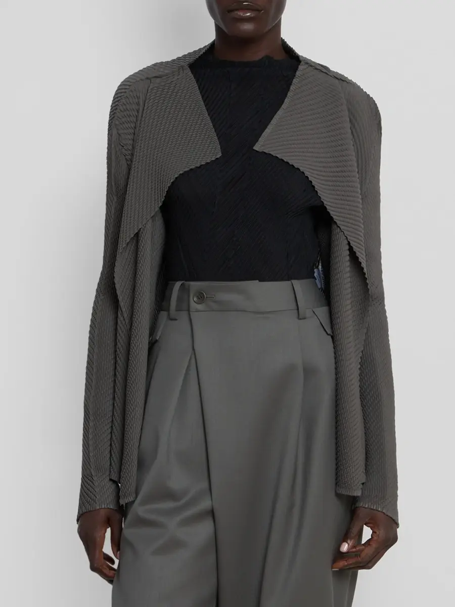 Issey Miyake Women's Misty Pleats Cardigan | Thumbnail 6 Issey Miyake Women's Misty Pleats Cardigan | Thumbnail 6