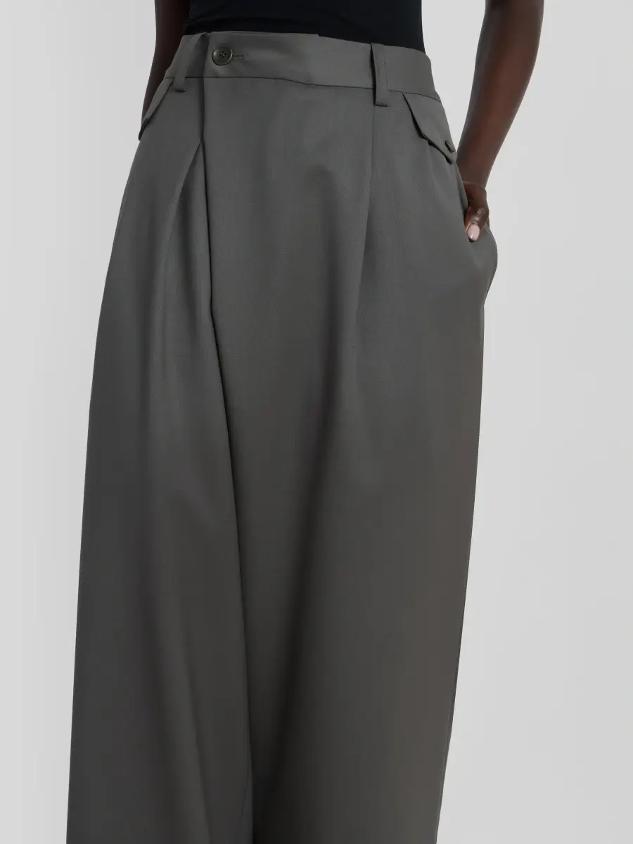 Issey Miyake Women's Lustrous Wool Pants | Thumbnail 5 Issey Miyake Women's Lustrous Wool Pants | Thumbnail 5