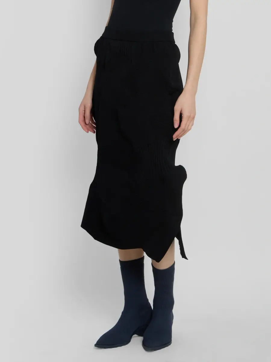Issey Miyake Women's Kone Kone Rib-Knit Midi Skirt | Thumbnail 4 Issey Miyake Women's Kone Kone Rib-Knit Midi Skirt | Thumbnail 4