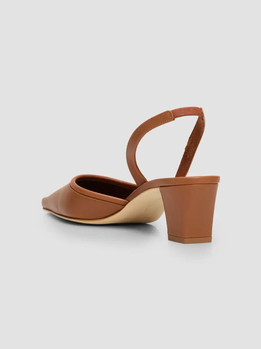 Manolo Blahnik Women's Vendona 50MM Leather Block-Heel Pumps | Thumbnail 4