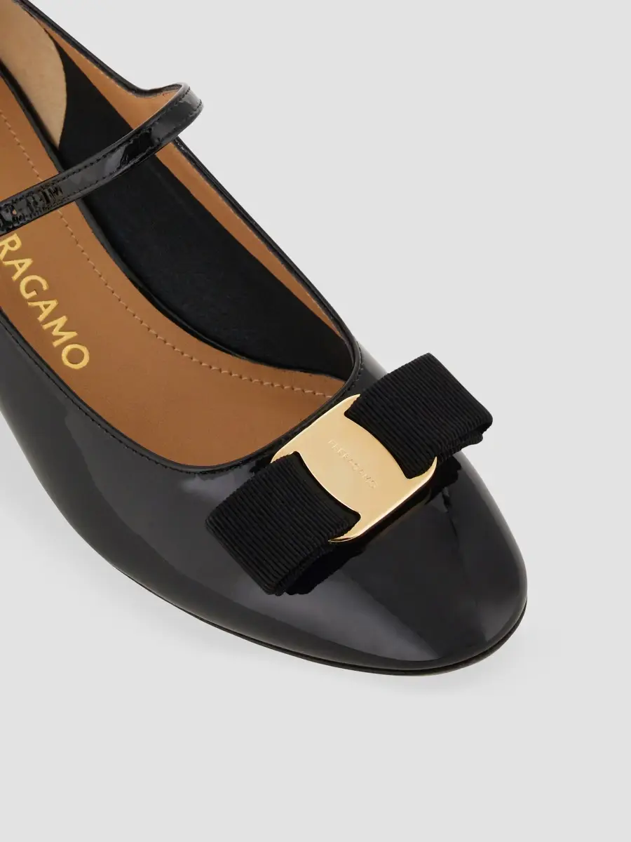 Ferragamo Women's Vally Bow 30MM Patent Leather Mary Janes | Thumbnail 5 Ferragamo Women's Vally Bow 30MM Patent Leather Mary Janes | Thumbnail 5