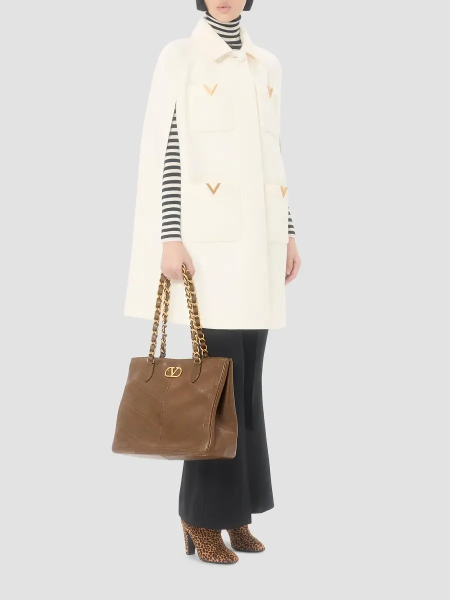 Valentino Women's Laseine Shopping Bag in Nappa Leather with a Chevron Pattern | Thumbnail 2 Valentino Women's Laseine Shopping Bag in Nappa Leather with a Chevron Pattern | Thumbnail 2