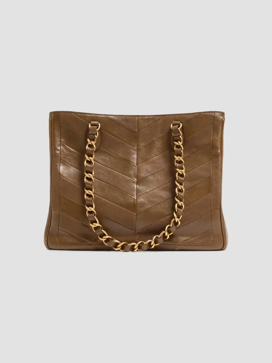 Valentino Women's Laseine Shopping Bag in Nappa Leather with a Chevron Pattern | Thumbnail 6 Valentino Women's Laseine Shopping Bag in Nappa Leather with a Chevron Pattern | Thumbnail 6