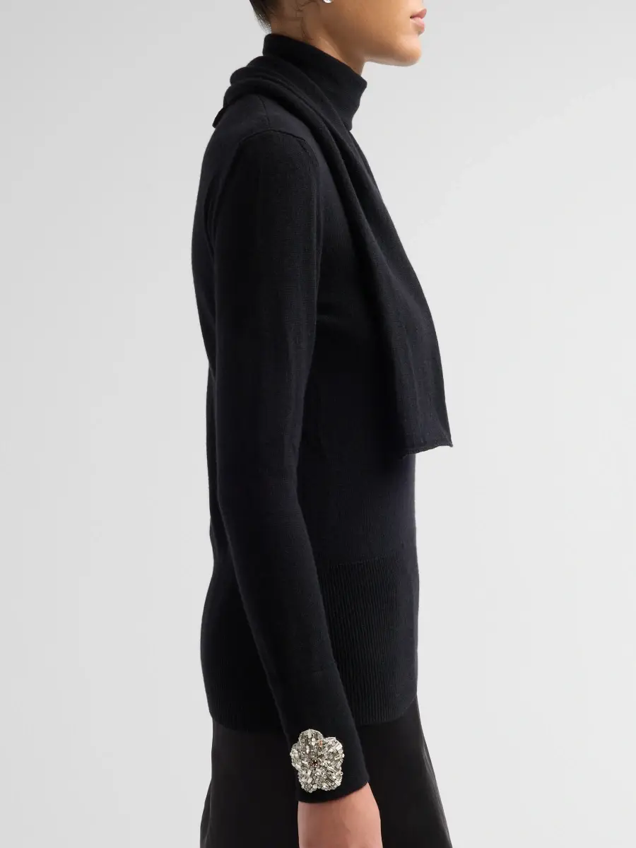 Chiara Boni La Petite Robe Women's Reum Scarf Turtleneck Sweater | Thumbnail 5