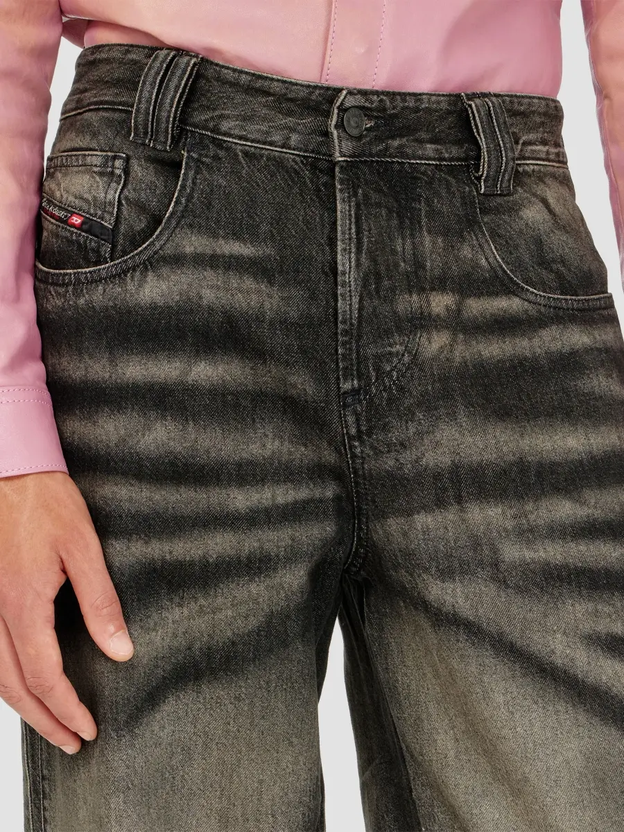 Diesel Men's 1982 Hakou Wide-Leg Jeans | Thumbnail 5 Diesel Men's 1982 Hakou Wide-Leg Jeans | Thumbnail 5