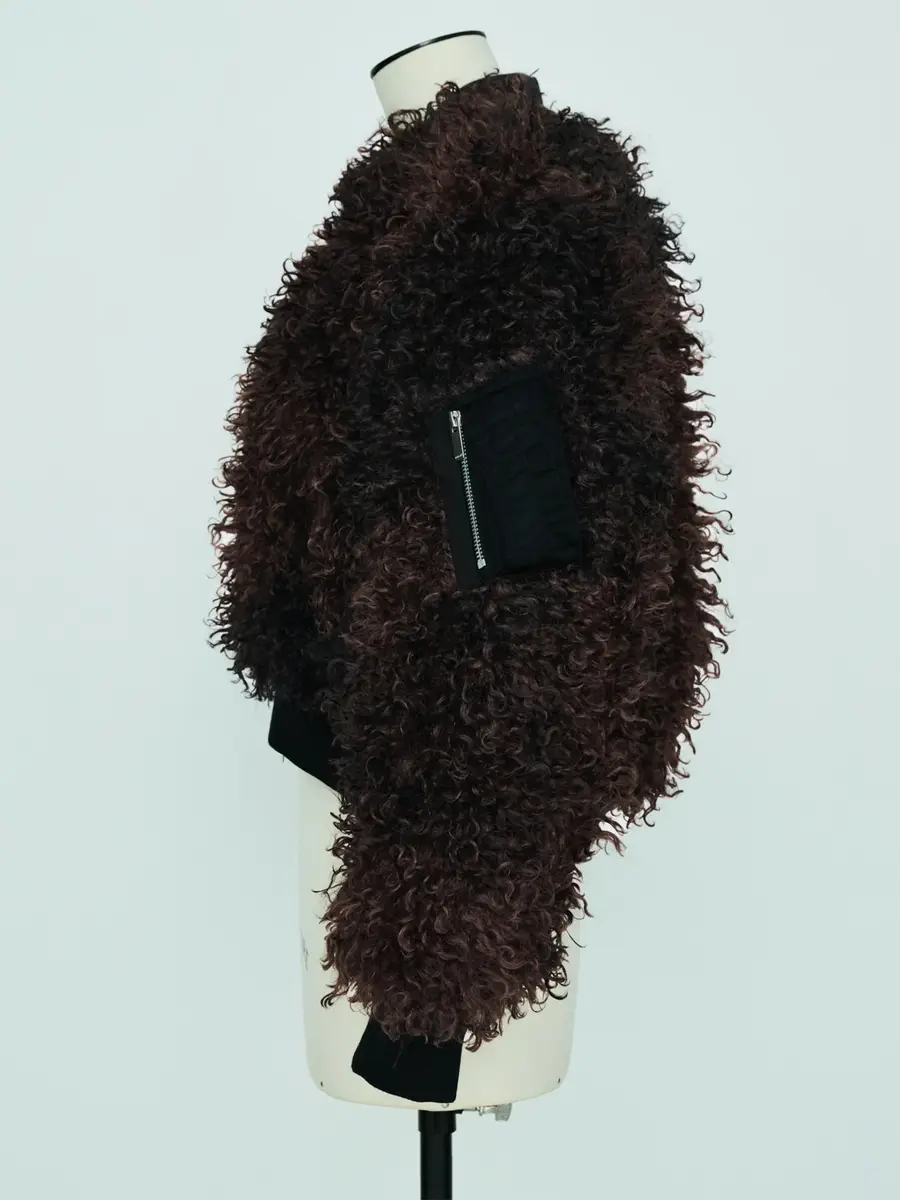 Sacai Curly Faux Fur Blouson | Thumbnail 4 Sacai Curly Faux Fur Blouson | Thumbnail 4