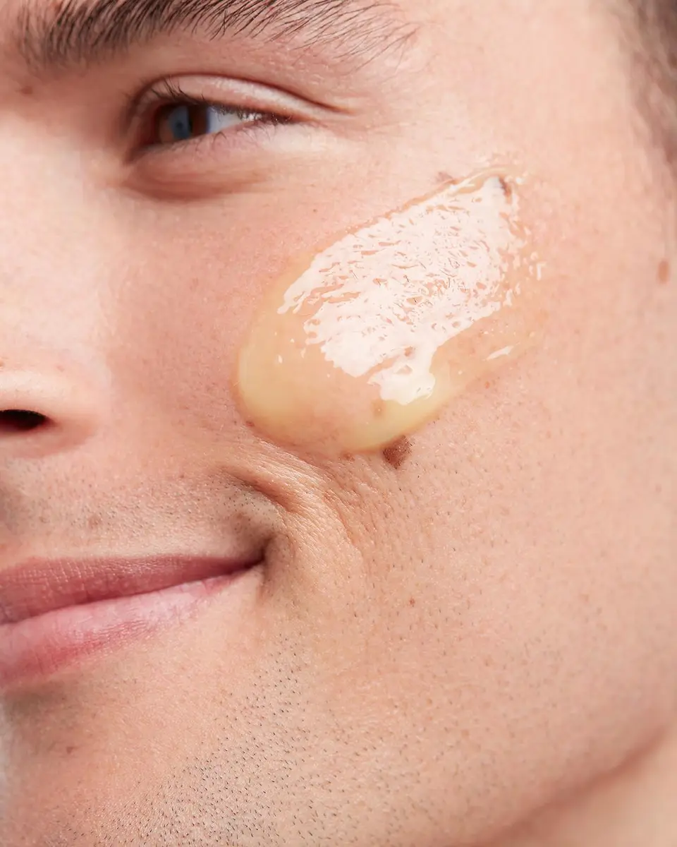 Elemis Pro-Collagen Cleansing Balm | Thumbnail 4 Elemis Pro-Collagen Cleansing Balm | Thumbnail 4