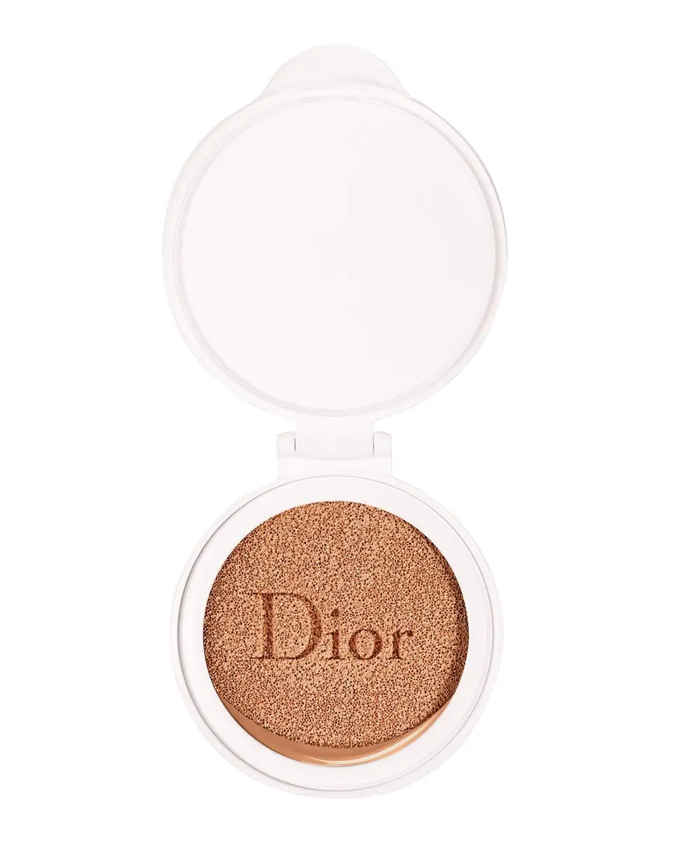 Dior Capture Totale Dreamskin Fresh & Perfect Cushion Foundation SPF 50 Refill | Thumbnail 3 Dior Capture Totale Dreamskin Fresh & Perfect Cushion Foundation SPF 50 Refill | Thumbnail 3