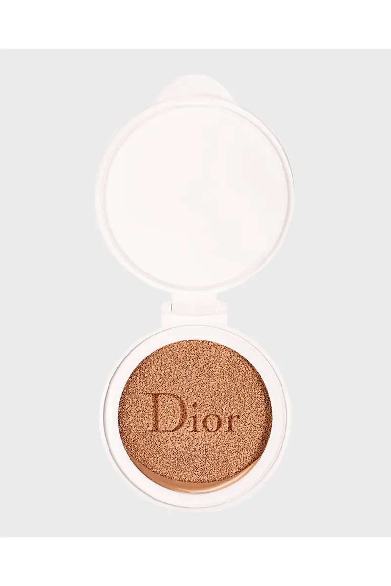 Dior Capture Totale Dreamskin Fresh & Perfect Cushion Foundation SPF 50 Refill | Thumbnail 4 Dior Capture Totale Dreamskin Fresh & Perfect Cushion Foundation SPF 50 Refill | Thumbnail 4