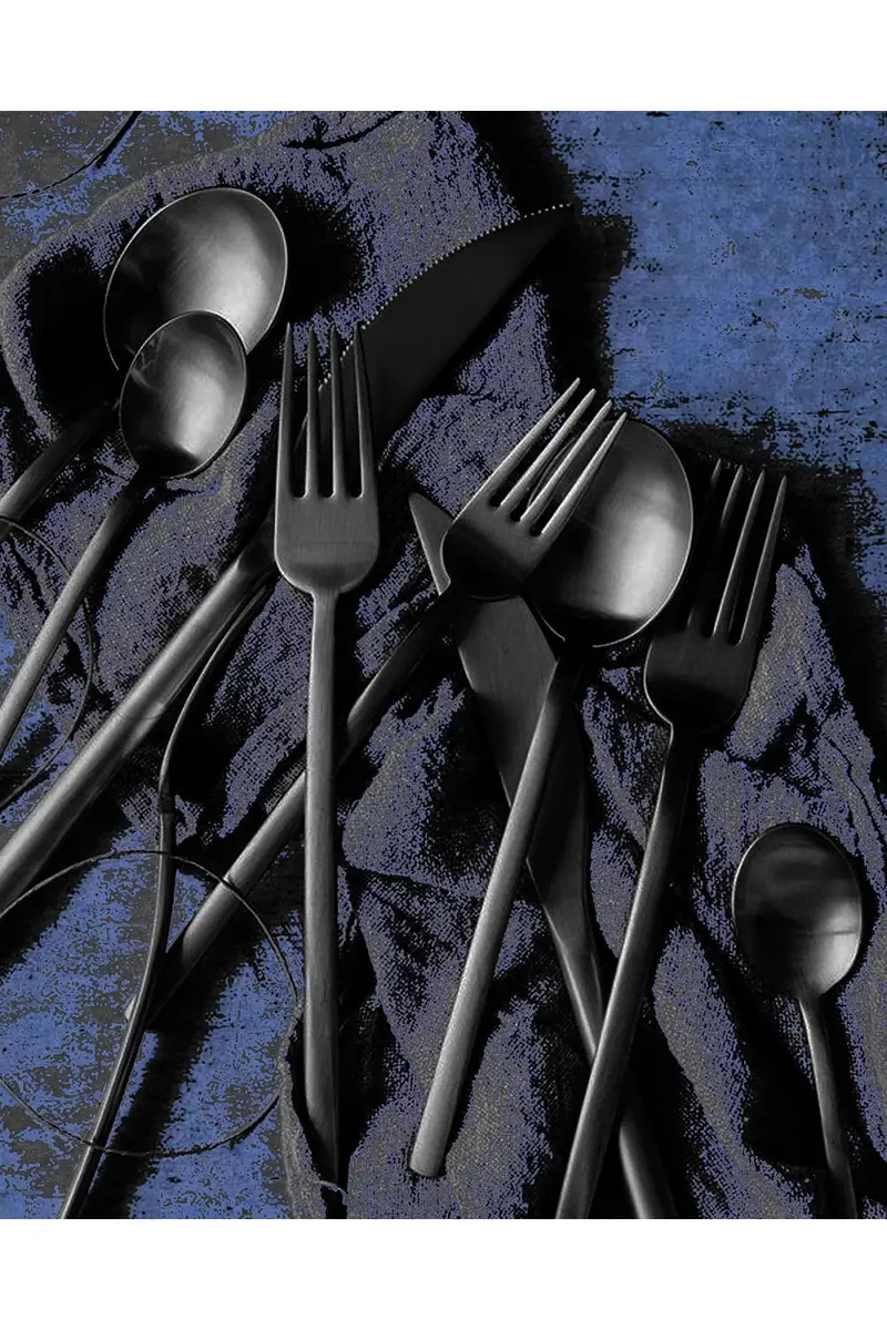 Mepra Due 20-Piece Flatware Set - Ice Oro Nero | Thumbnail 5 Mepra Due 20-Piece Flatware Set - Ice Oro Nero | Thumbnail 5