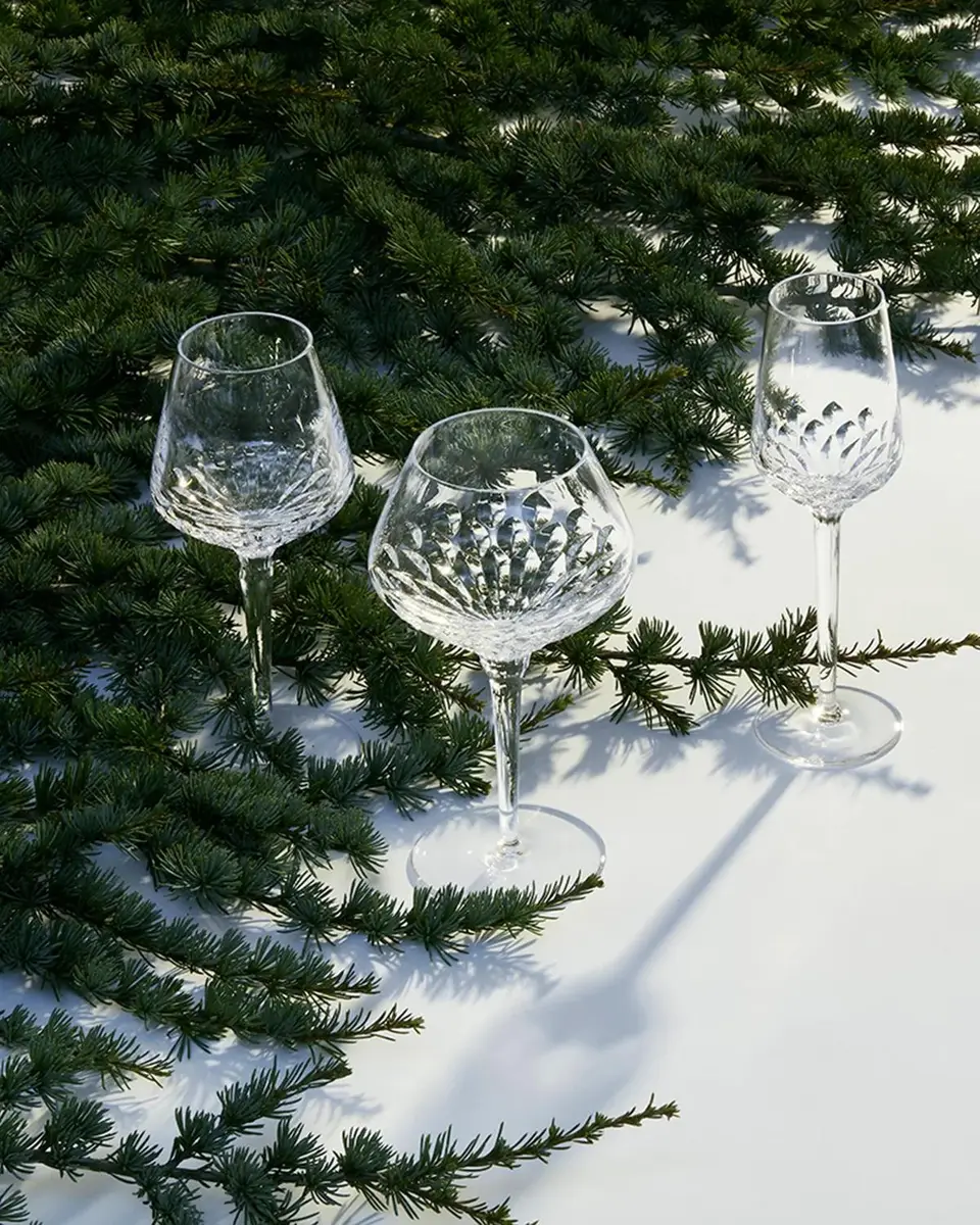 Saint Louis Crystal Folia 2-Piece Champagne Flute Set | Thumbnail 4 Saint Louis Crystal Folia 2-Piece Champagne Flute Set | Thumbnail 4