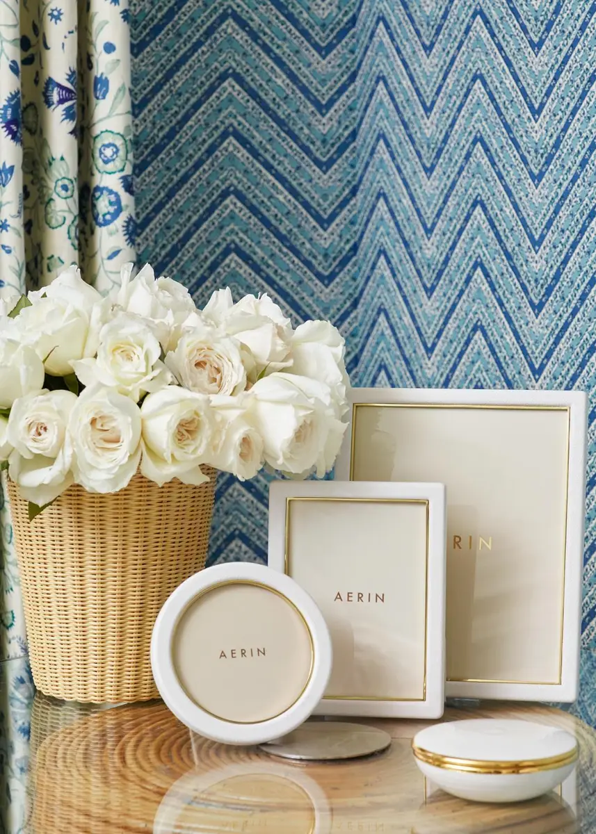 AERIN Piero Leather Photo Frame, 5" x 7" | Thumbnail 4 AERIN Piero Leather Photo Frame, 5" x 7" | Thumbnail 4