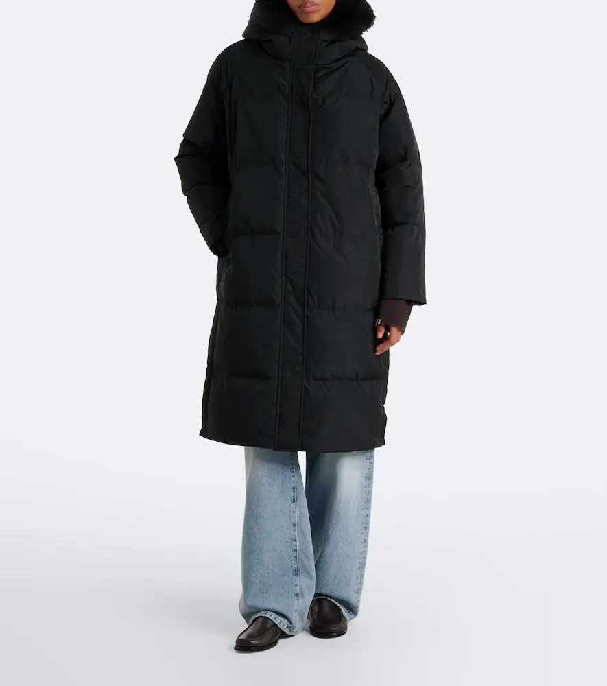 Yves Salomon Hooded down coat | Thumbnail 4 Yves Salomon Hooded down coat | Thumbnail 4