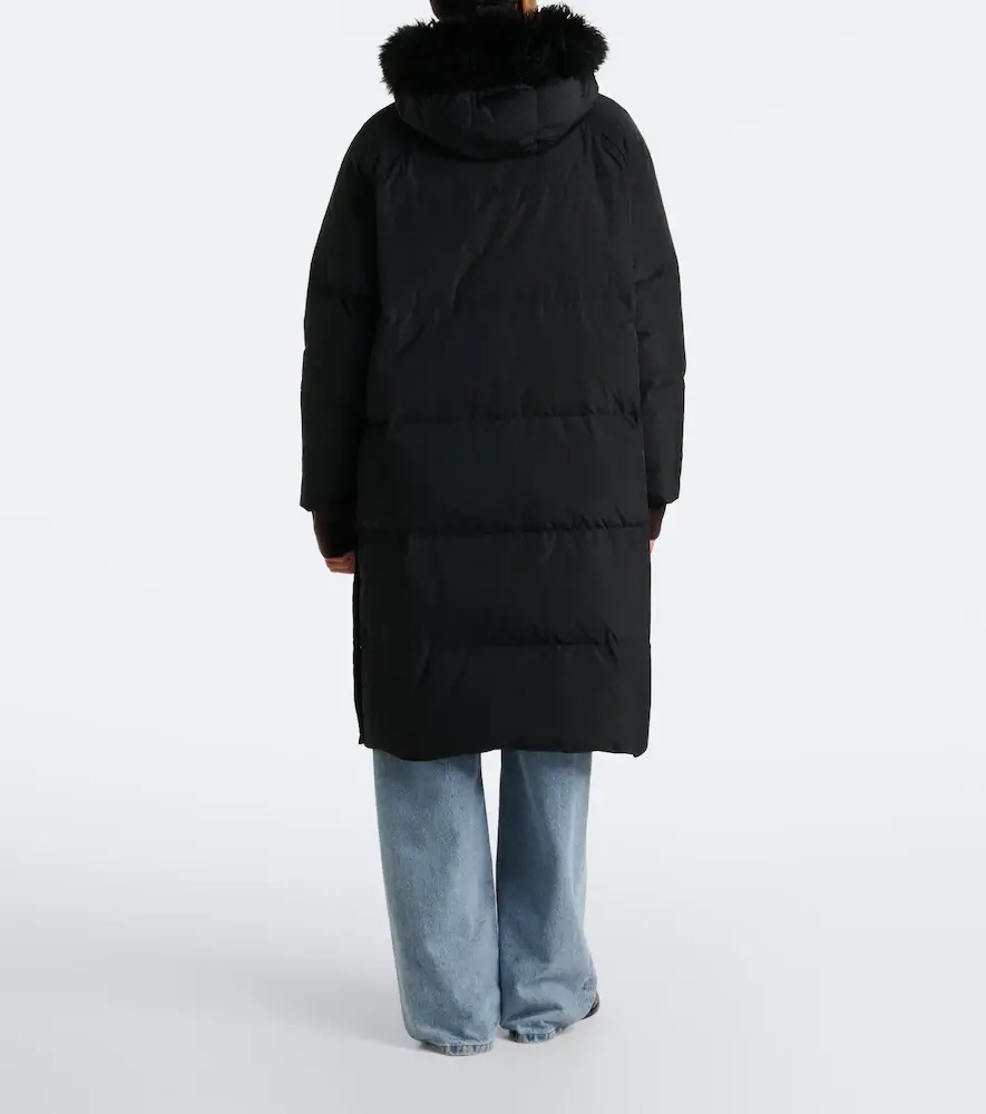 Yves Salomon Hooded down coat | Thumbnail 6 Yves Salomon Hooded down coat | Thumbnail 6