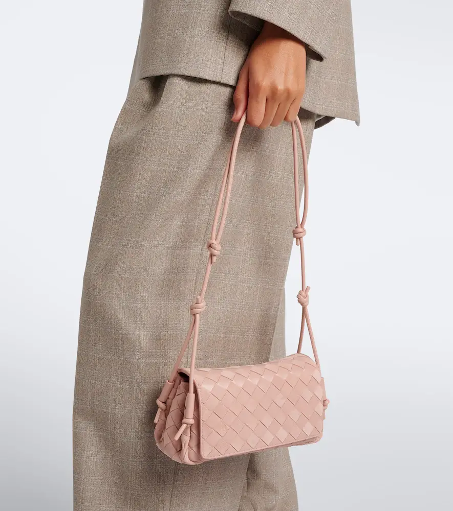 Bottega Veneta Notturno Intrecciato leather crossbody bag | Thumbnail 7 Bottega Veneta Notturno Intrecciato leather crossbody bag | Thumbnail 7