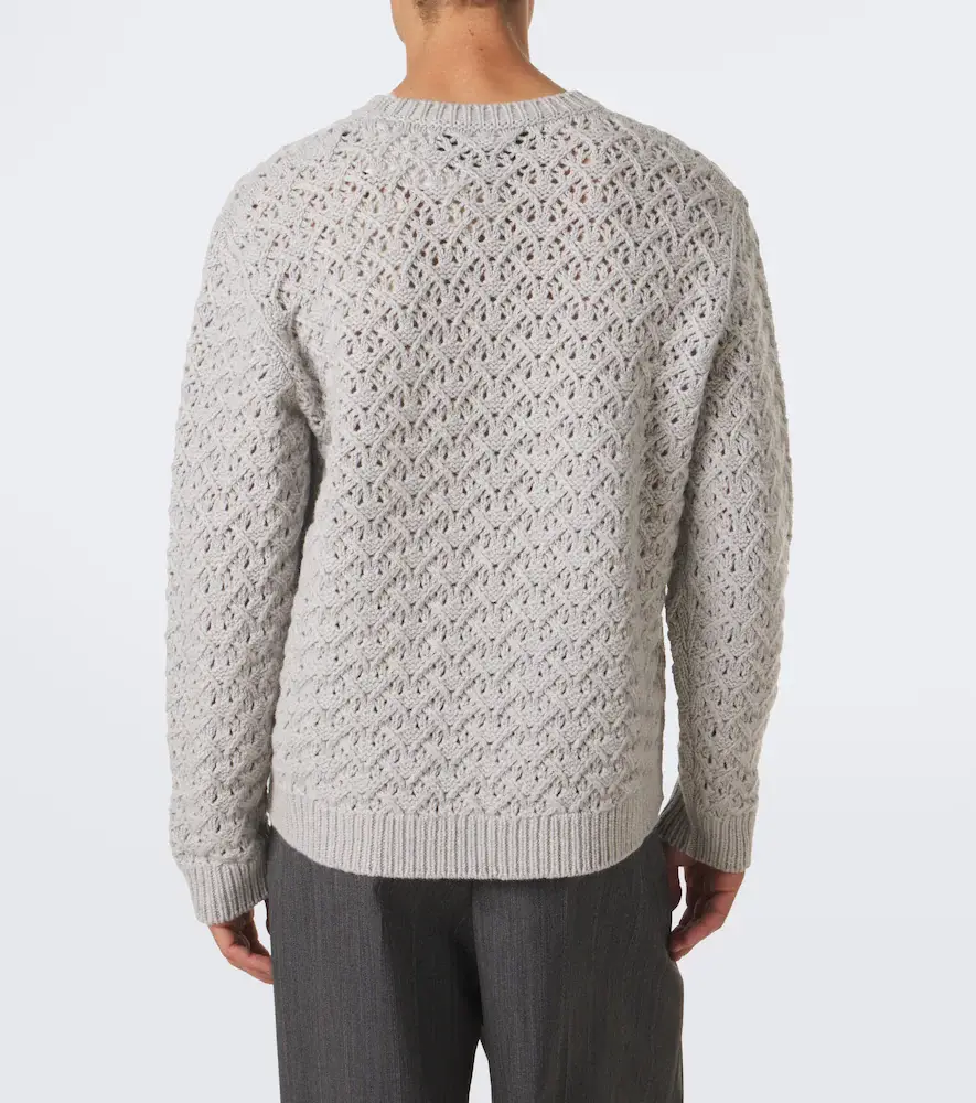 Valentino Garavani Wool and cashmere sweater | Thumbnail 3 Valentino Garavani Wool and cashmere sweater | Thumbnail 3